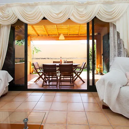 Orquidea Tatil Evi Corralejo